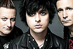 Green Day выпустят сборник раритетов - Рокеры Green Day готовят специальный релиз ко Дню музыкальных магазинов, который в этом году &hellip;