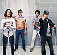 Fall Out Boy возвращаются на сцену - Американская рок-группа объявила об окончании пятилетнего перерыва и выходе новой пластинки. &hellip;