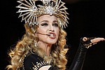 Мадонна стала «королевой» Великобритании - Американской исполнительнице присвоили звание «королевы» британских чартов. В «монаршую» десятку &hellip;