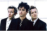Green Day готовят концертный DVD - Панк-рокеры собираются выпустить DVD со своими концертными записями. Летом у группы был гастрольный &hellip;